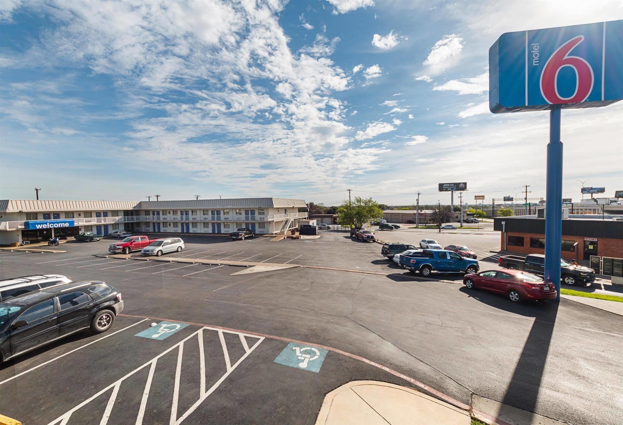 Motel 6 San Antonio Tx I10 West Exterior photo